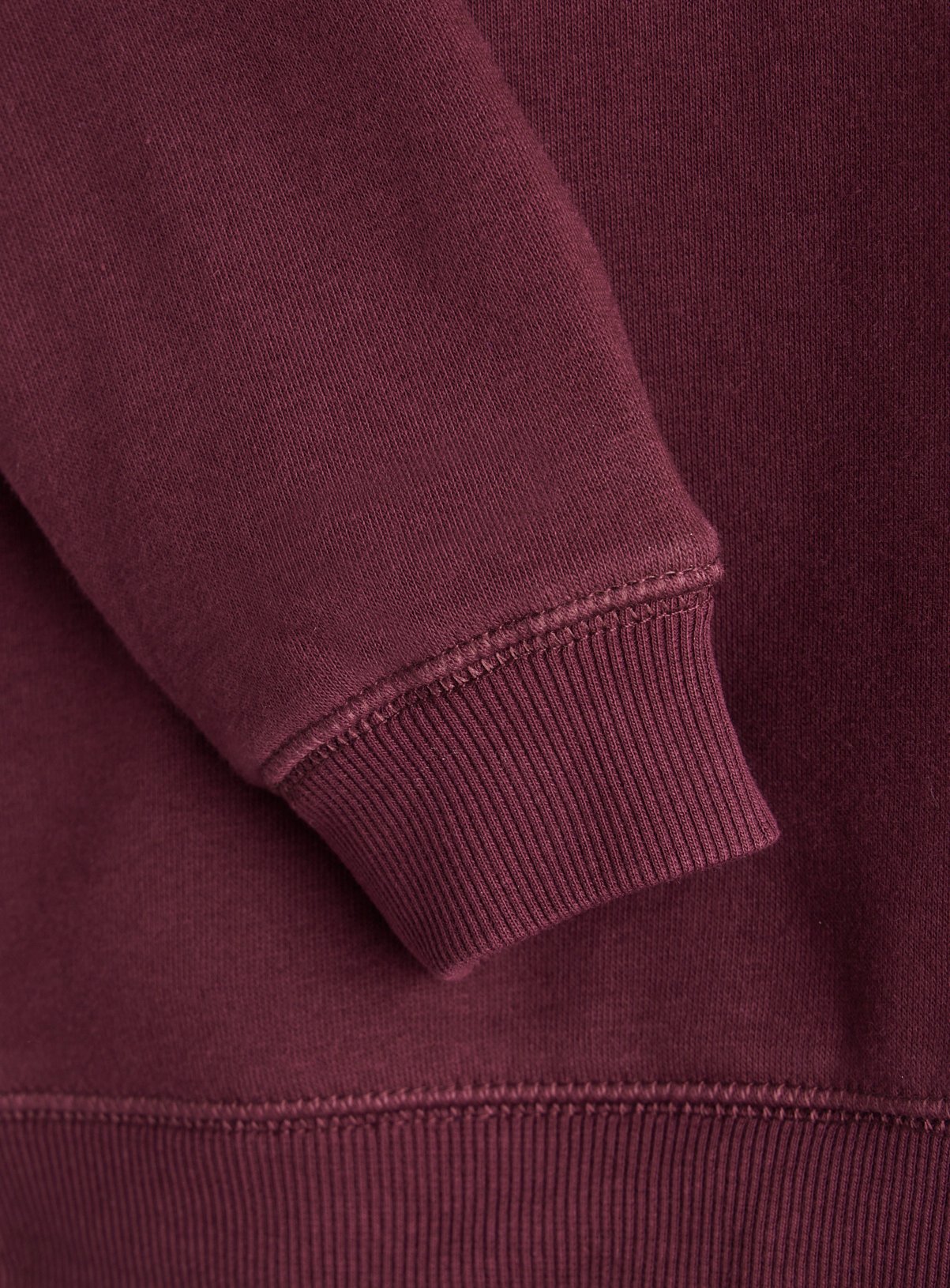2 Pack Red Crew Neck Sweatshirts 9 years - Image 3 thumbnail